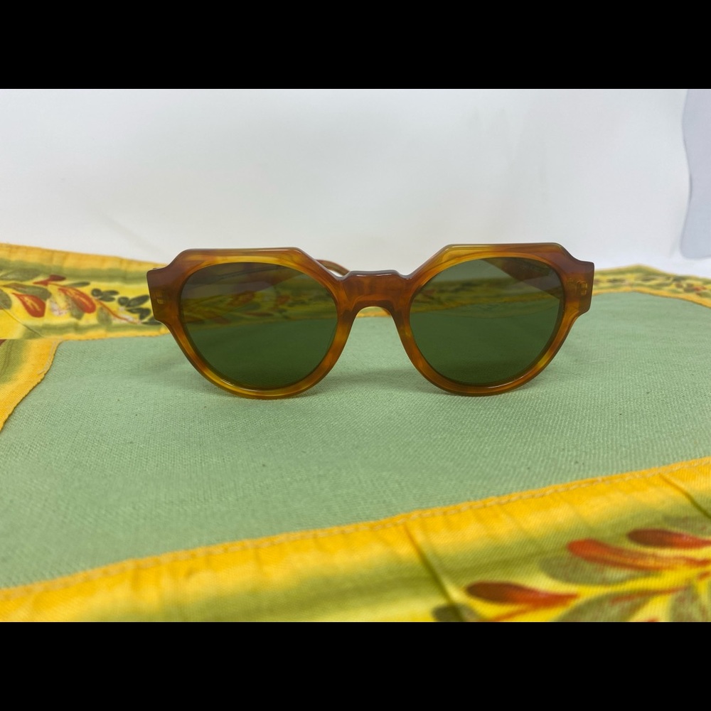Italian EPOS angular sunnies sunglasses funky fun green lenses